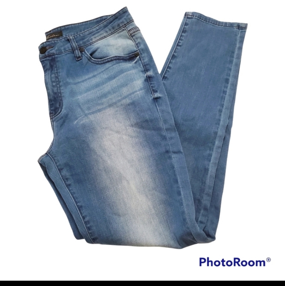 KanCan Jeans 31 NWT - Picture 2 of 10